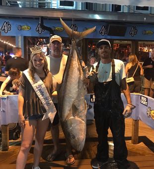 Deep Sea Fishing Thrills Ahead, Tuna Fishing 2023